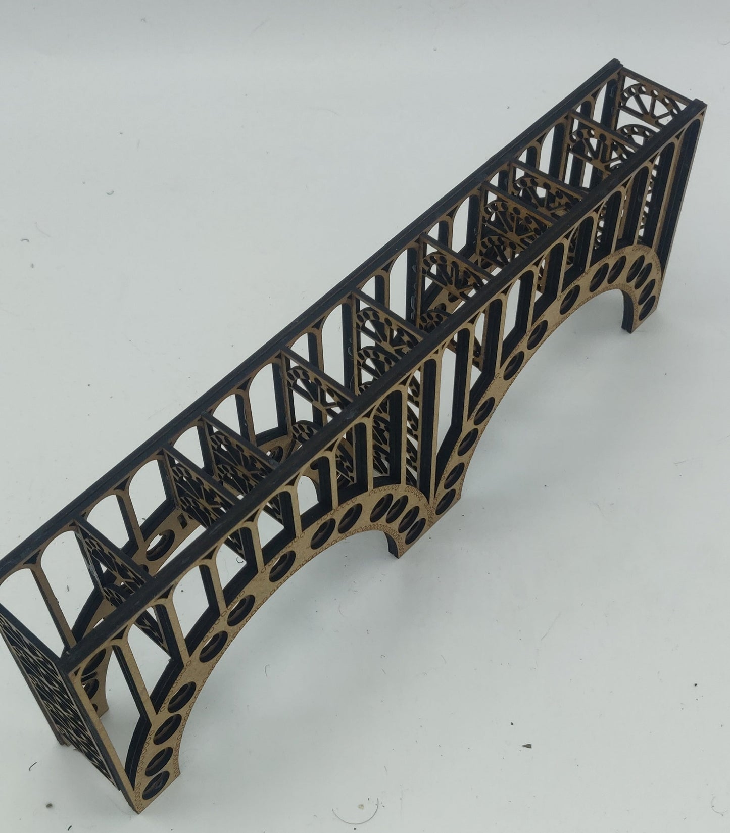 Single track arches